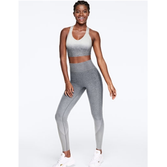 PINK Victoria's Secret Pants - VS Pink Leggings